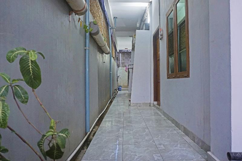 Oyo 91456 Anggrek Homes Makassar - Lobi