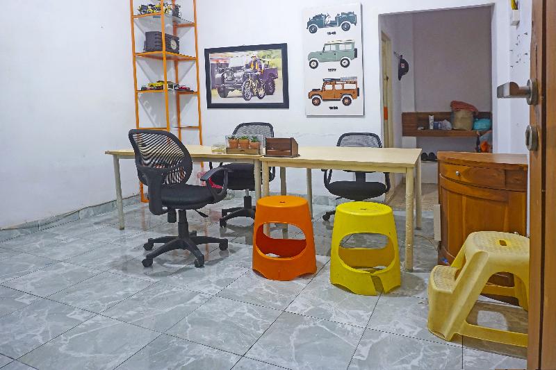 Oyo 91456 Anggrek Homes Makassar - Genel