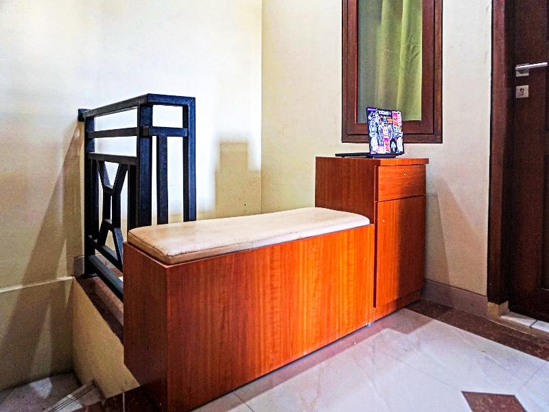 Oyo 91649 Orange Homestay Makassar - Lobi