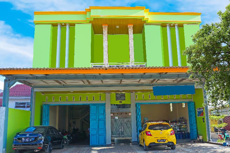 Oyo 91668 Homestay Anitha Syariah Makassar - Genel