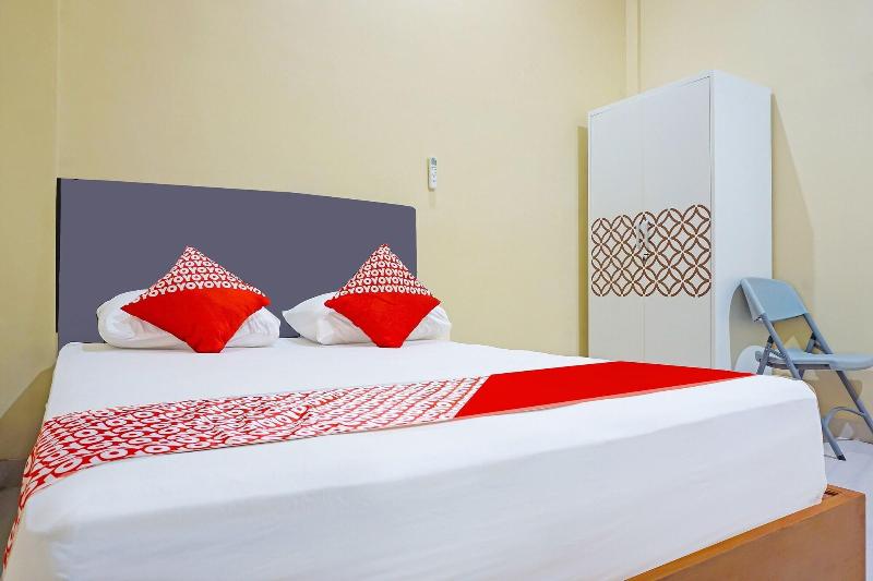 Oyo 91668 Homestay Anitha Syariah Makassar - Oda