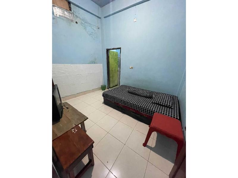 Express O 91669 Kost Amel - Oda