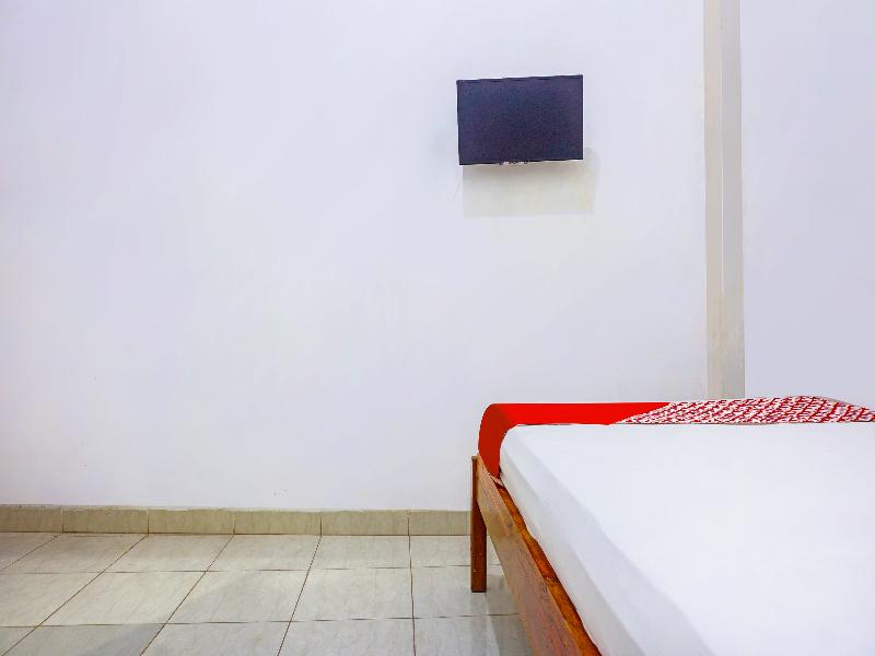Spot On 91786 Kilana Homestay - Oda