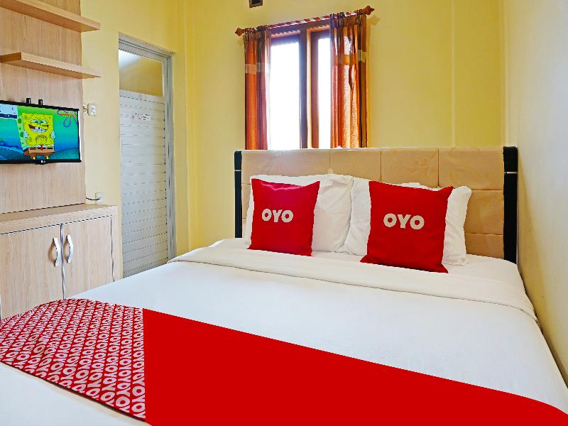 Oyo 91580 Kost Bougenville Syariah - Oda