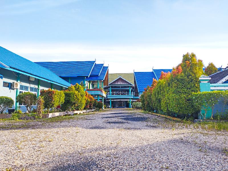 Capital O 91806 Hotel Batu Suli - Genel