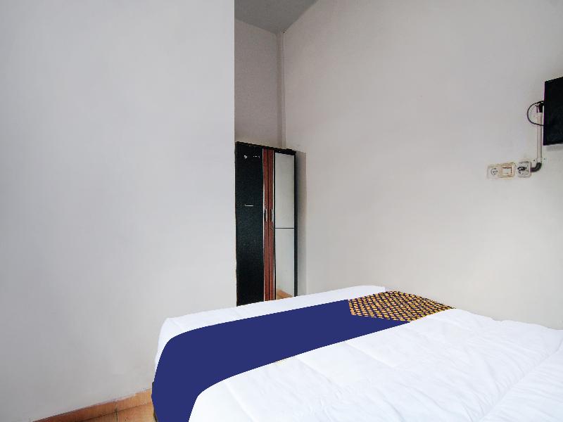 Spot On 91598 Oklahoma Homestay Syariah - Oda