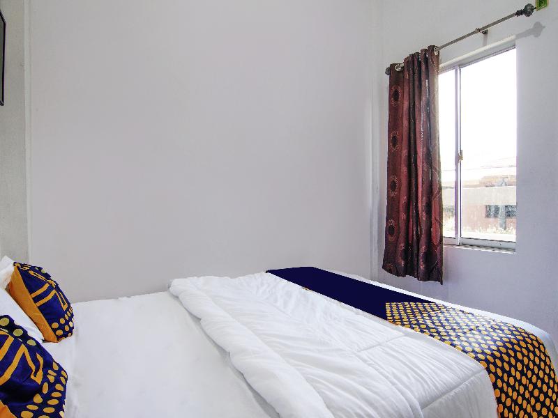 Spot On 91598 Oklahoma Homestay Syariah - Oda
