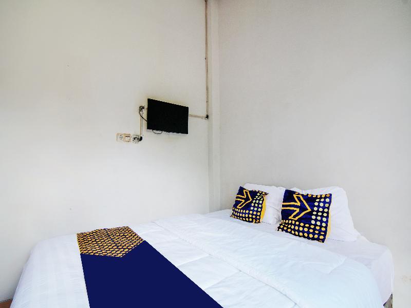 Spot On 91598 Oklahoma Homestay Syariah - Oda