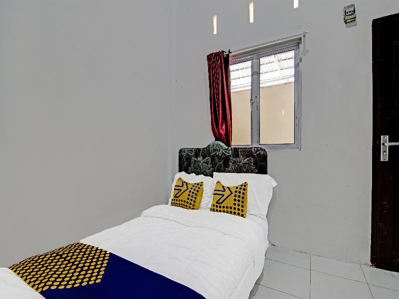 Spot On 91699 Homestay Hj Lela Syariah - Oda