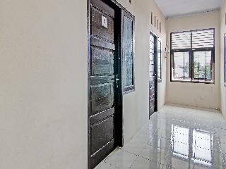 Spot On 91828 Homestay Dinda Syariah fotoÄŸrafÄ±
