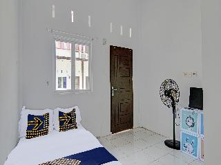 Spot On 91828 Homestay Dinda Syariah fotoÄŸrafÄ±