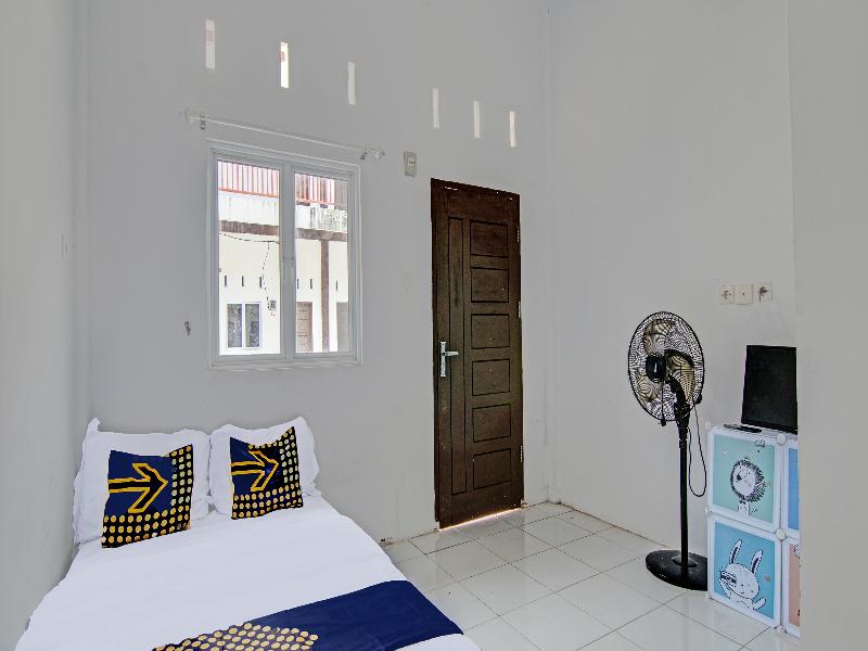 Spot On 91828 Homestay Dinda Syariah - Oda