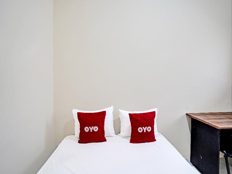 Oyo 3285 Wonoayu Residence Syariah - Oda