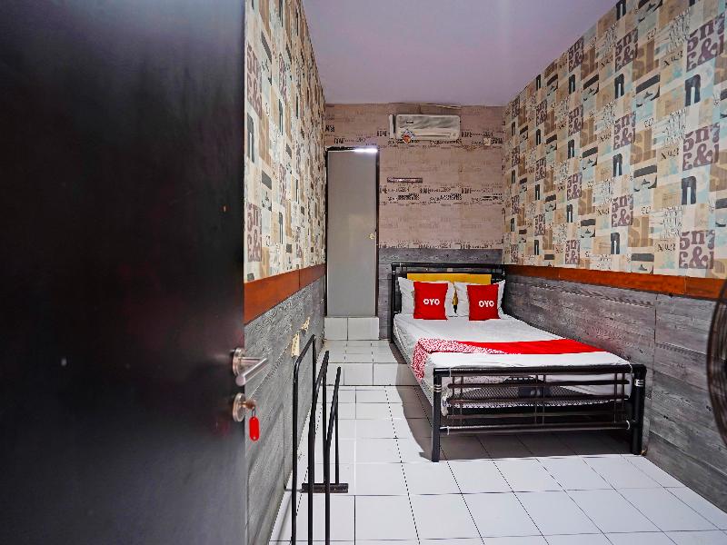 Oyo 91415 De Wijaya Hotel - Oda