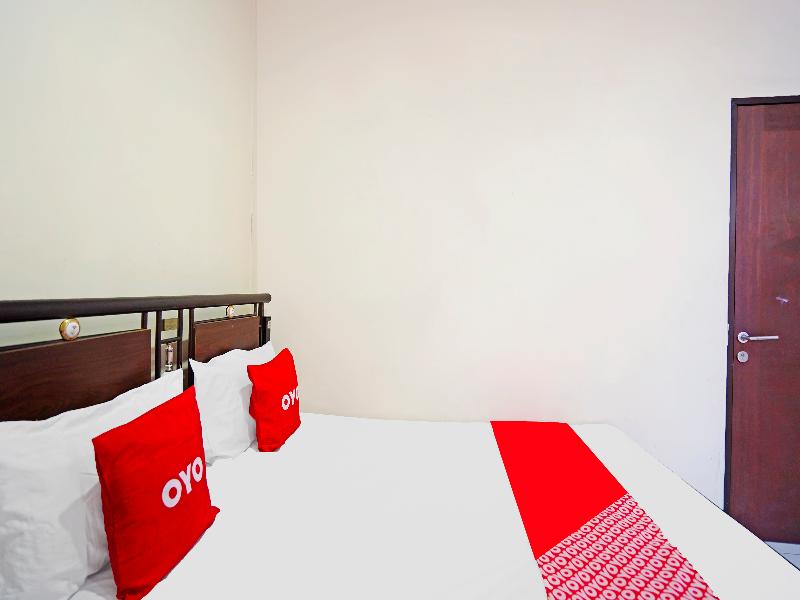 Oyo 91415 De Wijaya Hotel - Oda