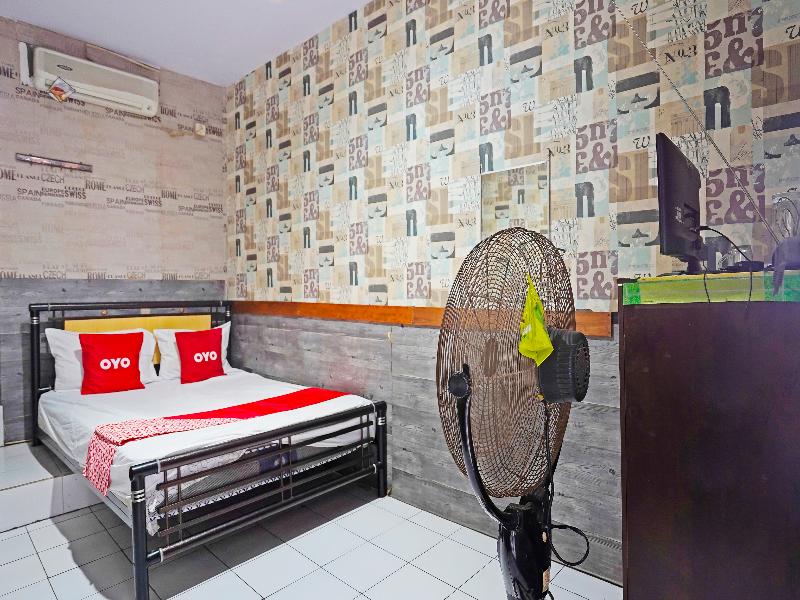 Oyo 91415 De Wijaya Hotel - Oda