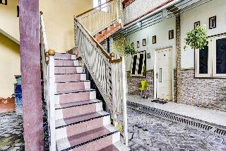 Oyo 91795 Kos Jeehel Syariah fotoÄŸrafÄ±