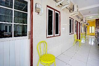 Oyo 91795 Kos Jeehel Syariah fotoÄŸrafÄ±