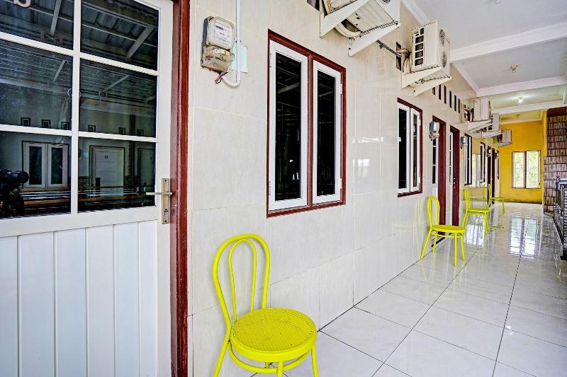 Oyo 91795 Kos Jeehel Syariah - Lobi