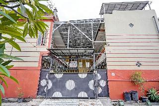 Oyo 91795 Kos Jeehel Syariah fotoÄŸrafÄ±