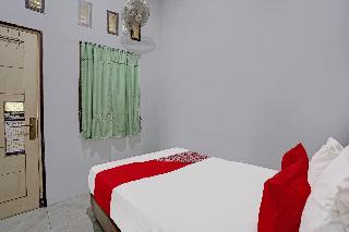 Oyo 91795 Kos Jeehel Syariah fotoÄŸrafÄ±