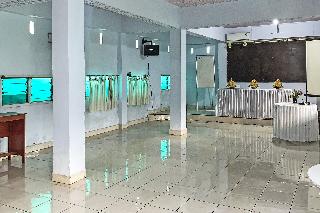 Oyo 91757 Surya Hotel fotoÄŸrafÄ±