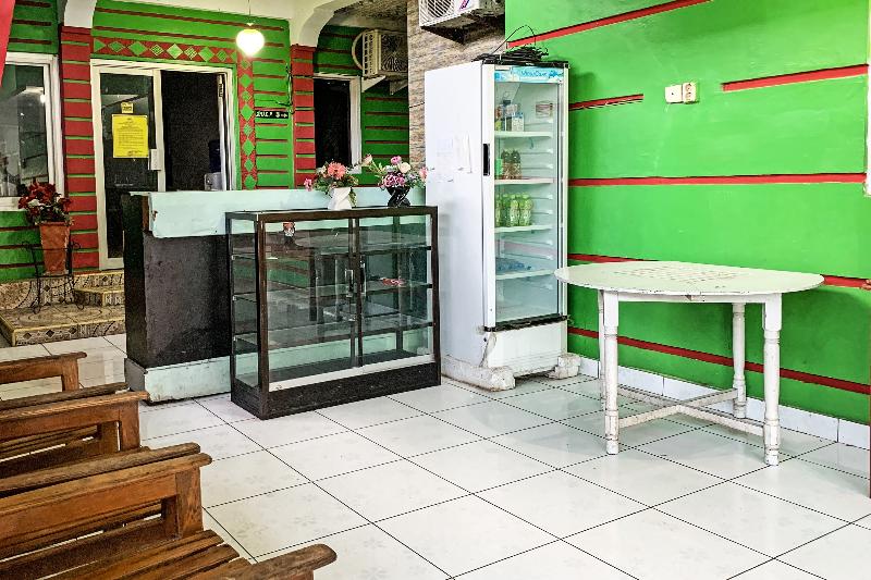 Oyo 91757 Surya Hotel - Genel