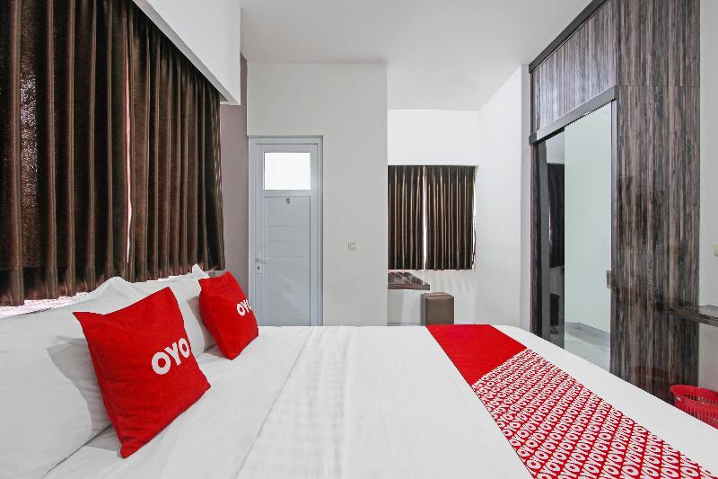 Oyo 91665 D'prof Exclusive Guesthouse - Oda