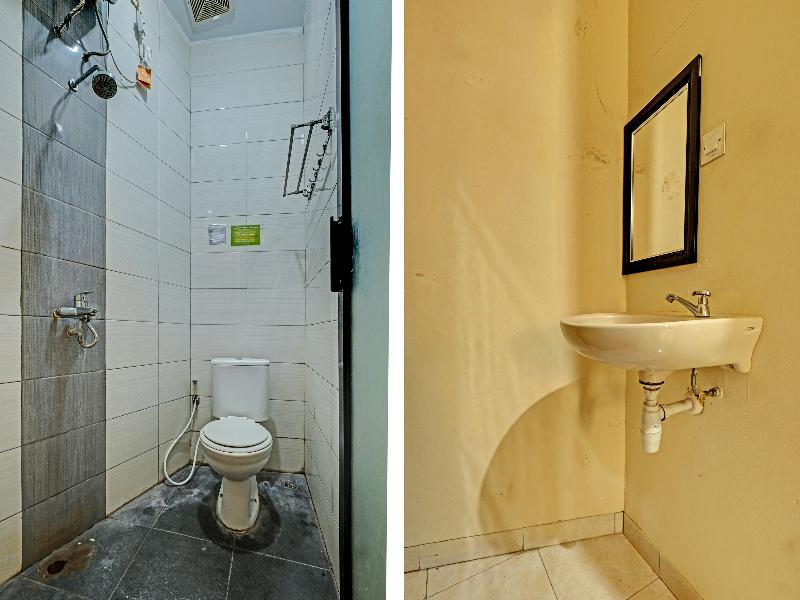 Oyo 91522 Candi Gebang Guesthouse - Oda