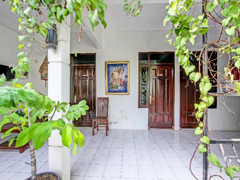Oyo 91803 Gita Graha Guest House Syariah - Lobi