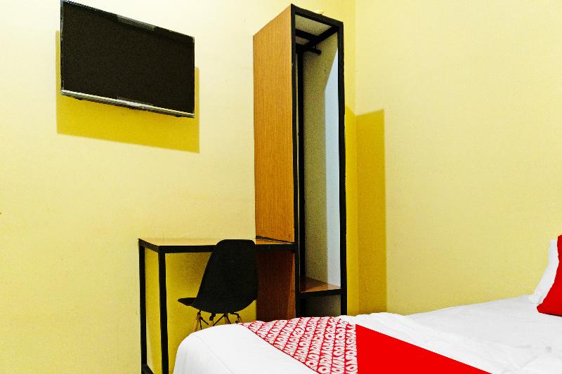 Spot On 91402 Home'59 Tegal Danas - Oda
