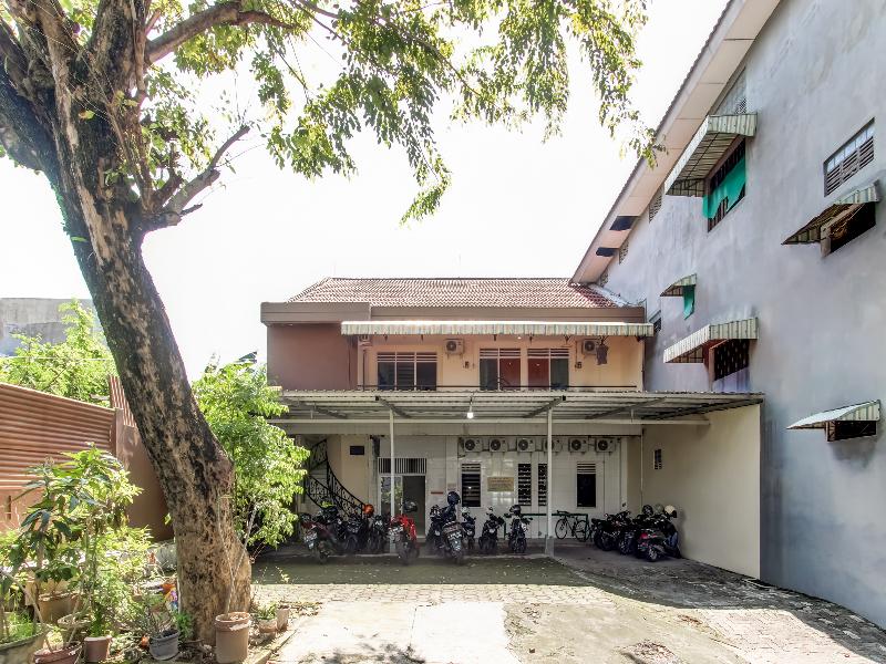 Spot On 91374 Asia Stay Semarang - Genel
