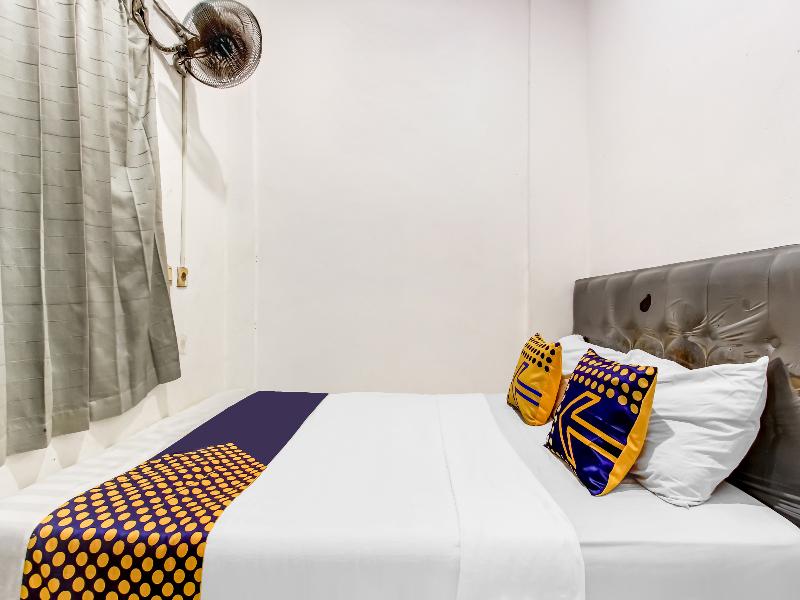 Spot On 91374 Asia Stay Semarang - Oda