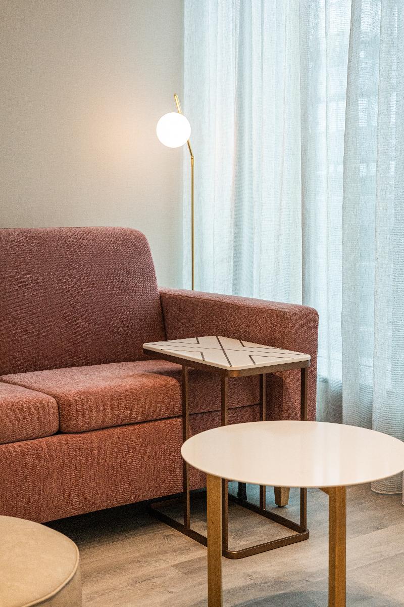 Luster Hotel - Genel