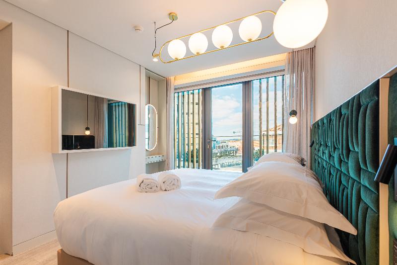 Luster Hotel - Oda