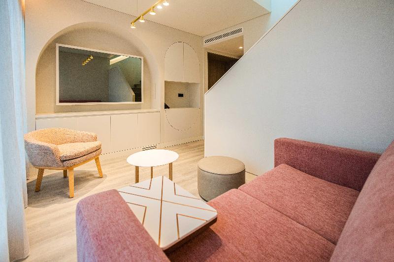 Luster Hotel - Oda