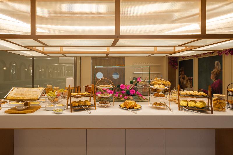 Luster Hotel - Restoran