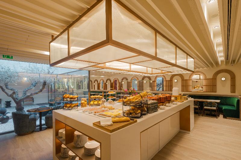 Luster Hotel - Restoran