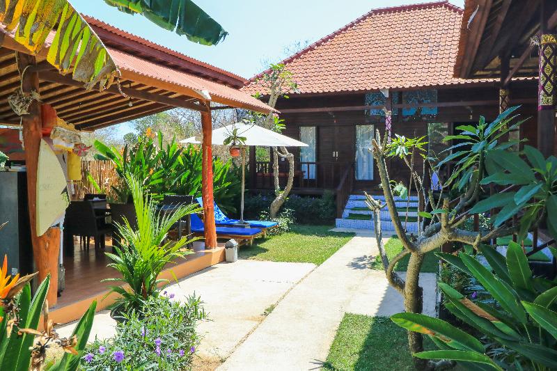 Uma Hostel Lembongan By Zuzu - Genel