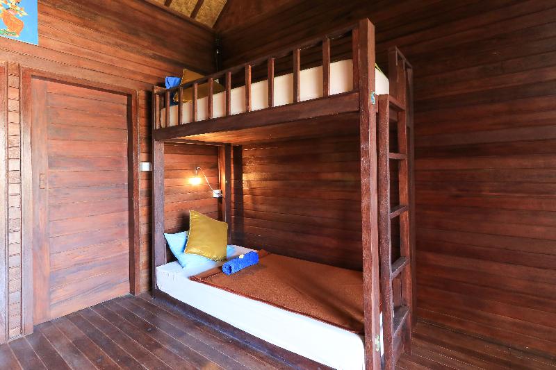 Uma Hostel Lembongan By Zuzu - Oda