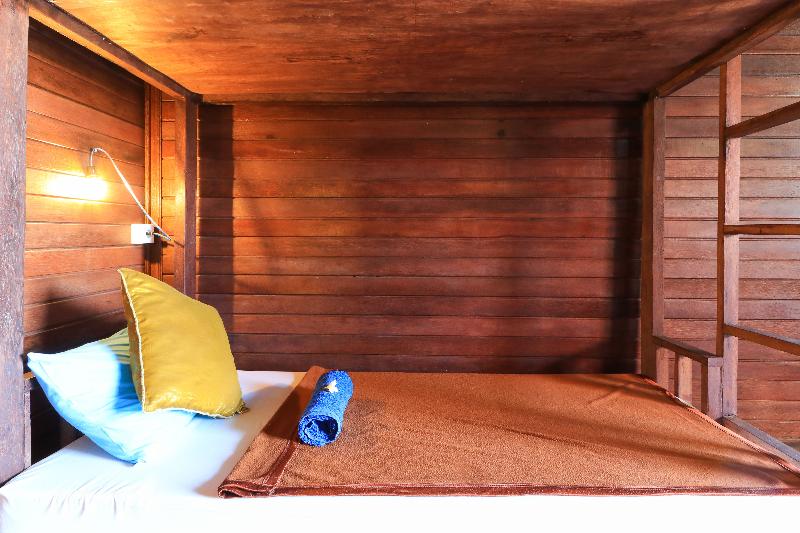 Uma Hostel Lembongan By Zuzu - Oda