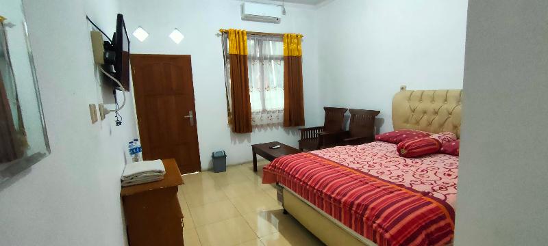 Hotel Arjuna Sari Bandungan By Zuzu - Oda