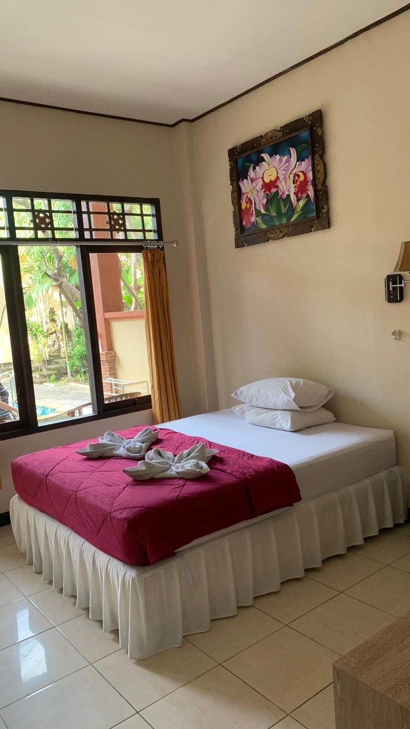 Bali Diva Hotel Kuta By Zuzu - Oda