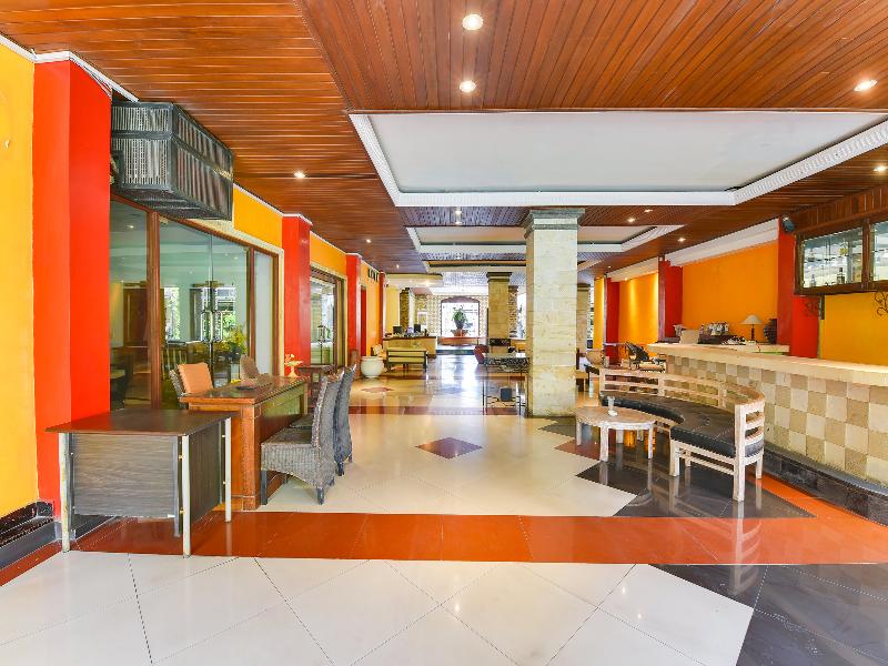 Super OYO Townhouse Oak Maxi Hotel Legian - Lobi
