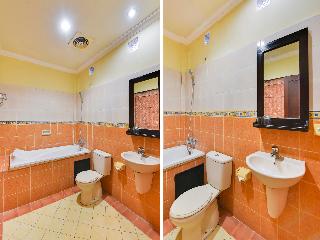 Super OYO Townhouse Oak Maxi Hotel Legian fotoÄŸrafÄ±