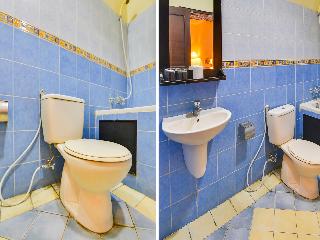 Super OYO Townhouse Oak Maxi Hotel Legian fotoÄŸrafÄ±