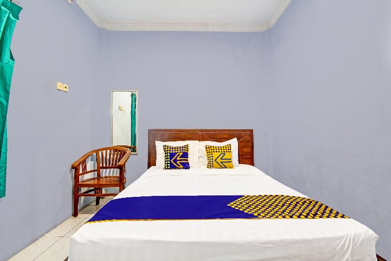 Spot On 91356 Hotel Mustika 2 - Oda