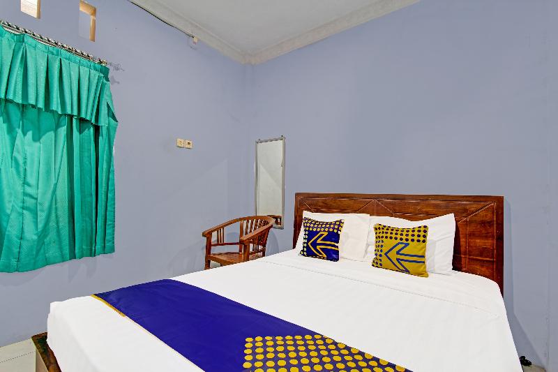 Spot On 91356 Hotel Mustika 2 - Oda
