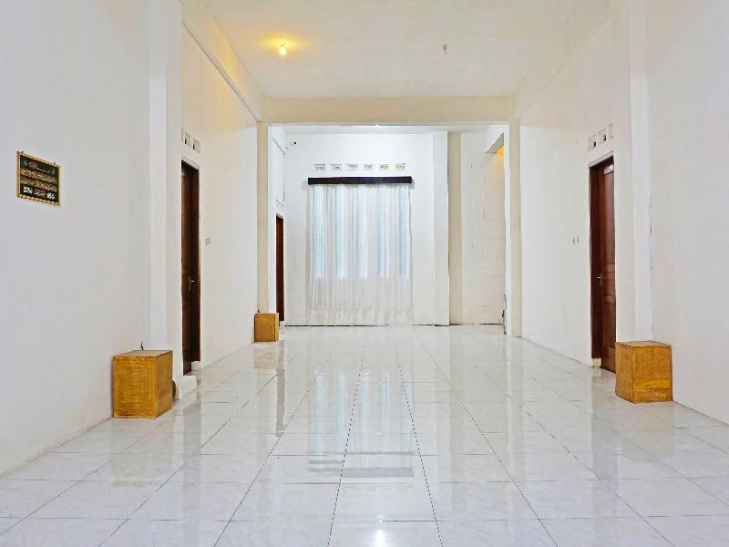 Hotel Ss Bukit Cemara Syariah - Lobi