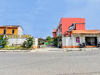 Spot On 91376 Hotel Bintang Flores otel fotoğrafı